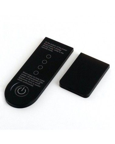 Tapa pantalla para patinete eléctrico Xiaomi M365 en color negro.
