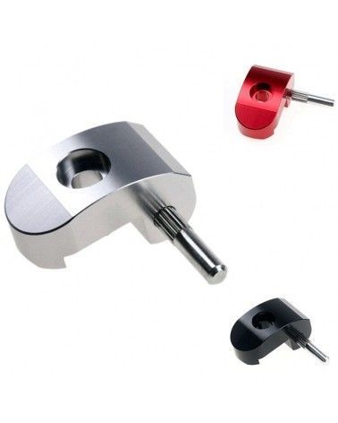 Uña de cierre reforzada para patinete eléctrico Xiaomi en colores plata, rojo y negro.