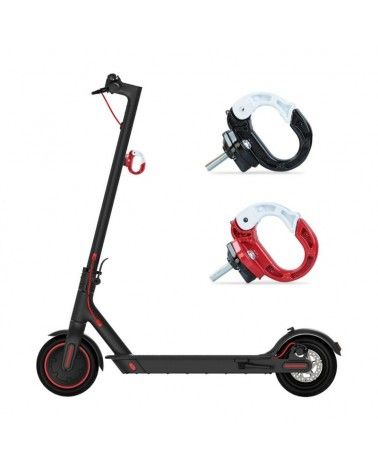 Gancho para patinete eléctrico en color negro y rojo para sujección de bolsas.